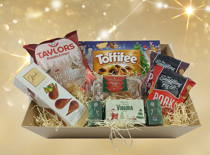 Festive Snacking Delight Hamper